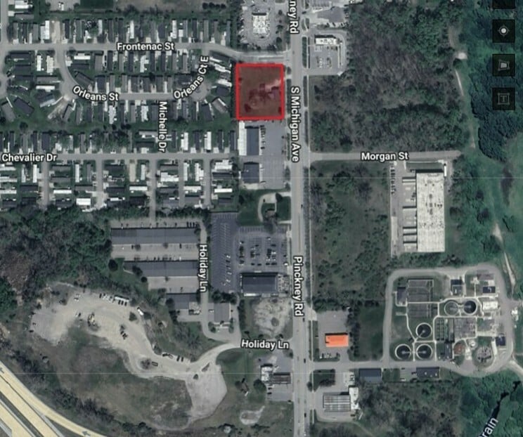 0.84 Acres Michigan Avenue