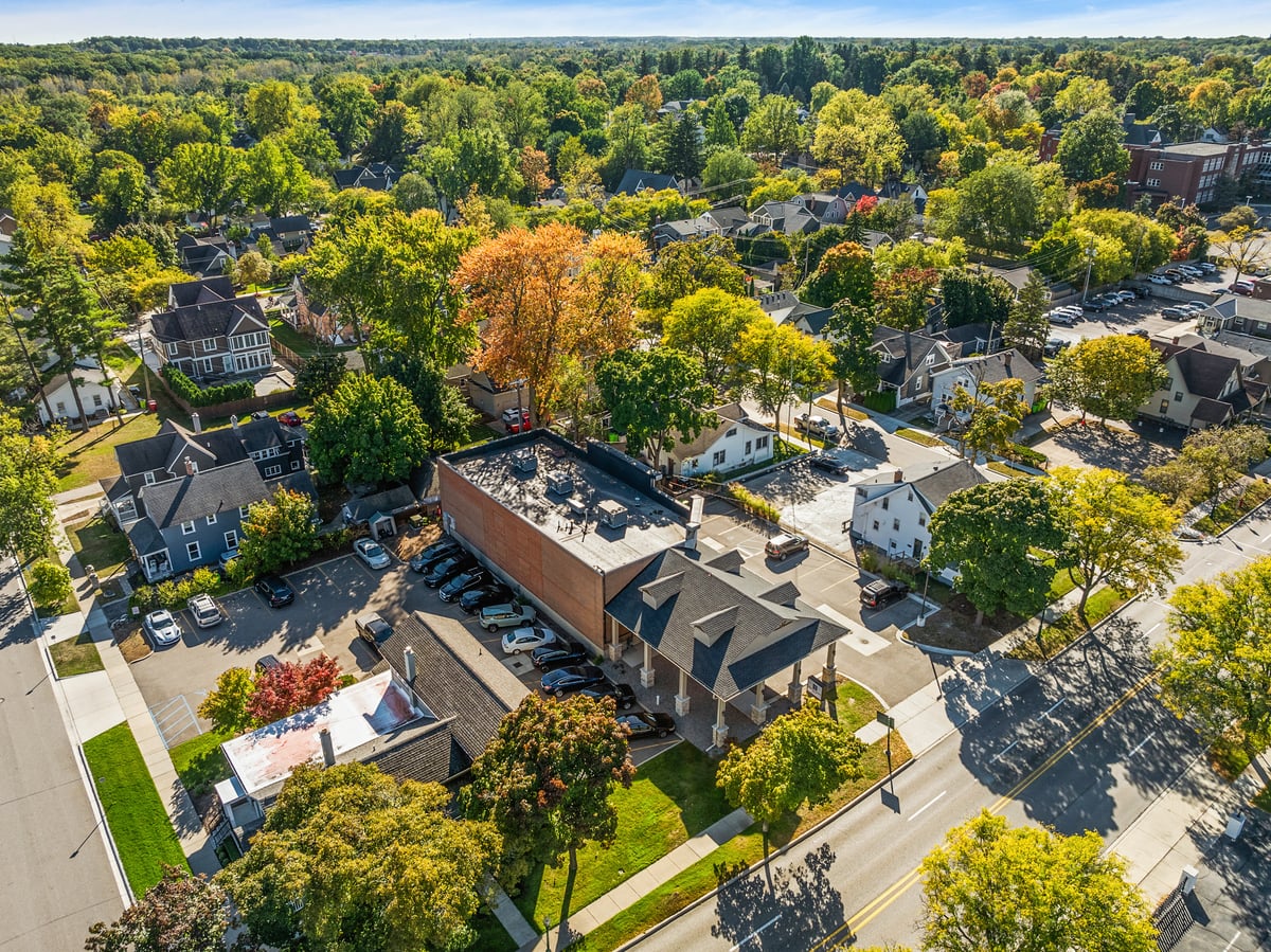 311 W. University Drive - FOR LEASE